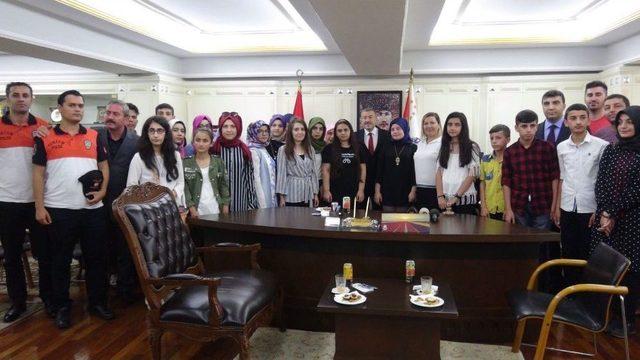 Yedi Şehirden Gelen Öğrenciler İstanbul’la Tanıştı 1