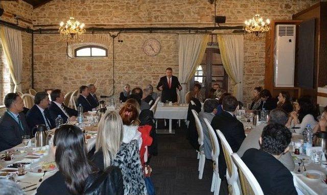 Diş Hekimleri Kahvaltıda Bir Araya Geldi 1