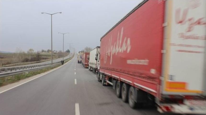 Kapıkule&rsquo;de &lsquo;yılbaşı&rsquo; Kuyruğu