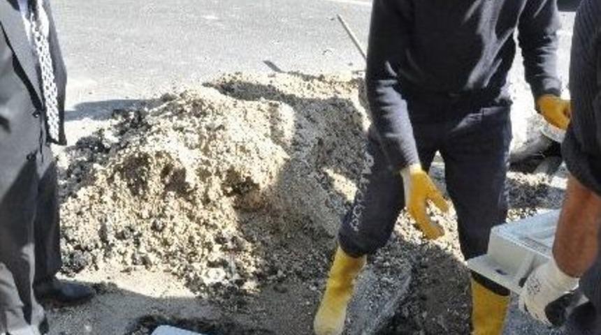 Mardin&rsquo;de Yağmur Suyu Mazgalları Yenilendi