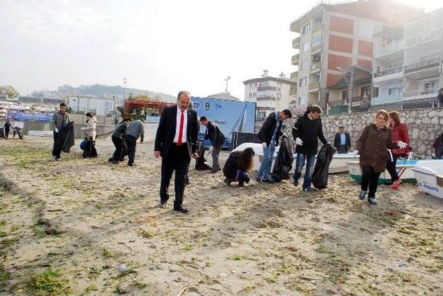 Btü Mudanya’da Sahil Temizliği Yaptı