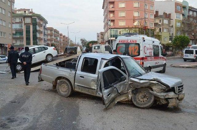 Çanakkale’de Trafik Kazası; 7 Yaralı