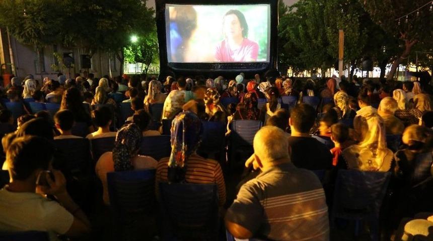 A&ccedil;ık Hava Sinema Etkinliklerinin Sezon Finali Yapıldı