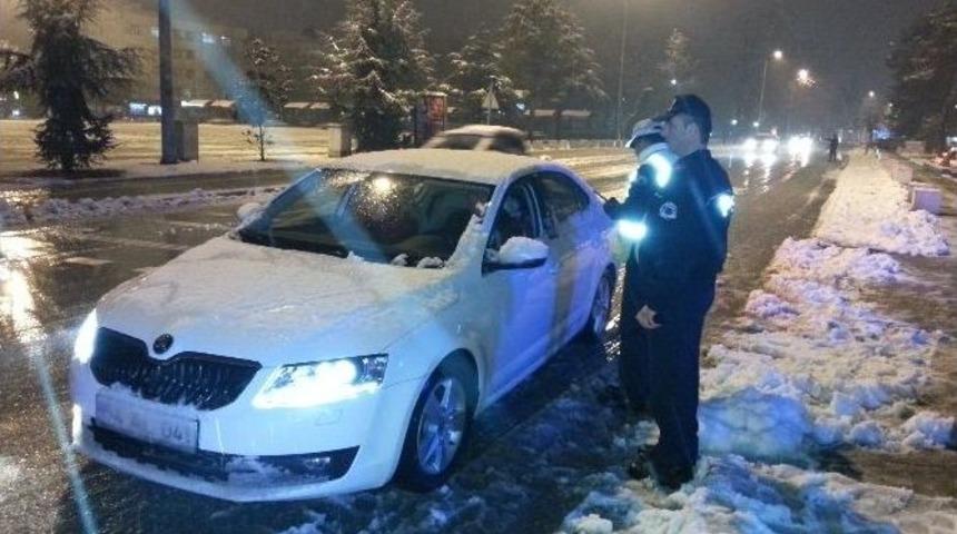 Halkın Huzuru İ&ccedil;in G&ouml;revleri Başındalar