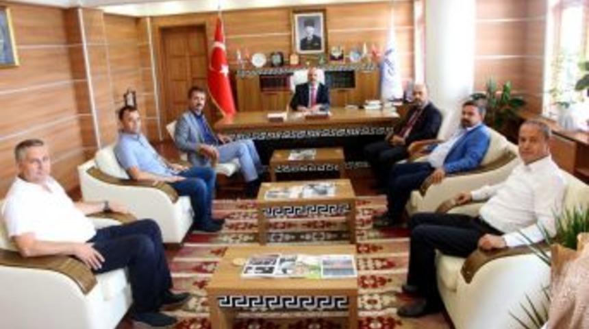 Ak Parti İl Başkanı&rsquo;ndan M&uuml;ft&uuml;&rsquo;ye Ziyaret