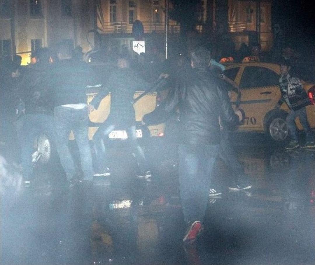 Adana&rsquo;da Yeni Yıl Kutlamasında Olaylar &Ccedil;ıktı