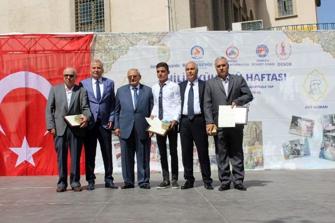 Ahilik T&ouml;reninde Kuşak Bağlama Yapıldı