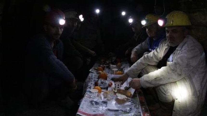 Maden Ocağında Yılbaşı Kutlaması