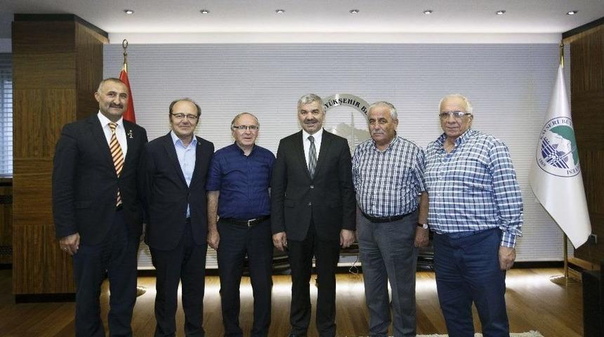 Başkan &Ccedil;elik,: &ldquo;spora Ve Sporcuya Desteğimiz S&uuml;recek&rdquo;