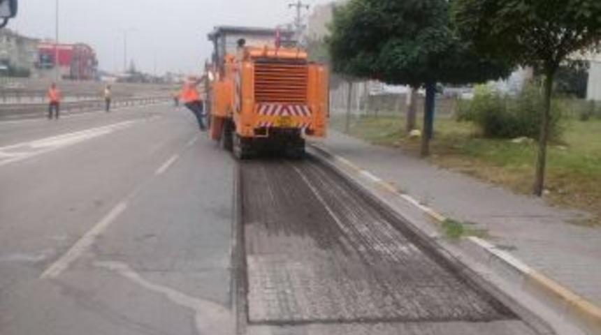 Asfalt &Ccedil;alışması Trafiği Etkilemeden Tamamlandı