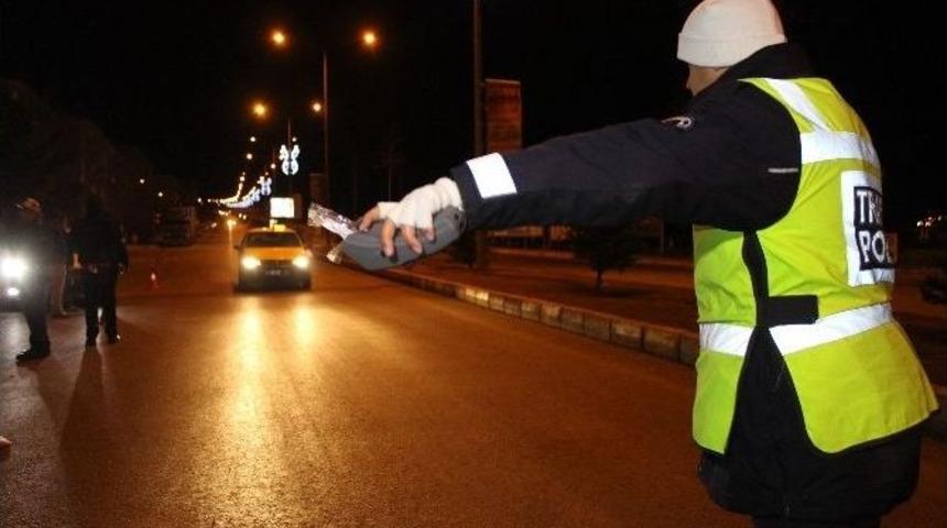 Erzurum&rsquo;da Polisten Alkol Denetimi