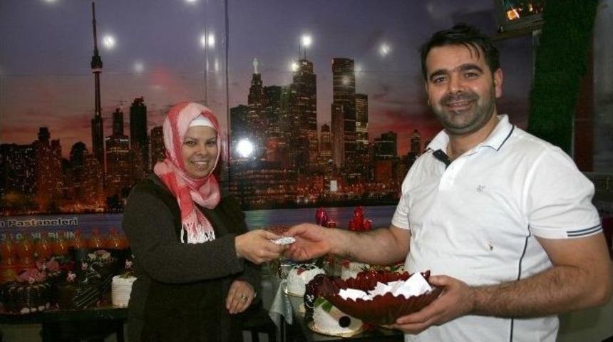 (&ouml;zel Haber) Hem Pasta Yediler, Hem Altın Kazandılar