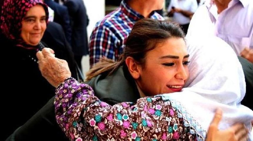 Ermenek'te Kadın Astsubaya Yoğun Ilgi