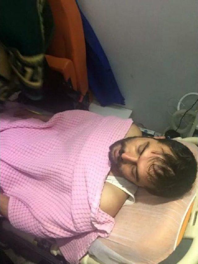 Marmara İl&ccedil;esinde Gemi Yan Yattı (3) 1