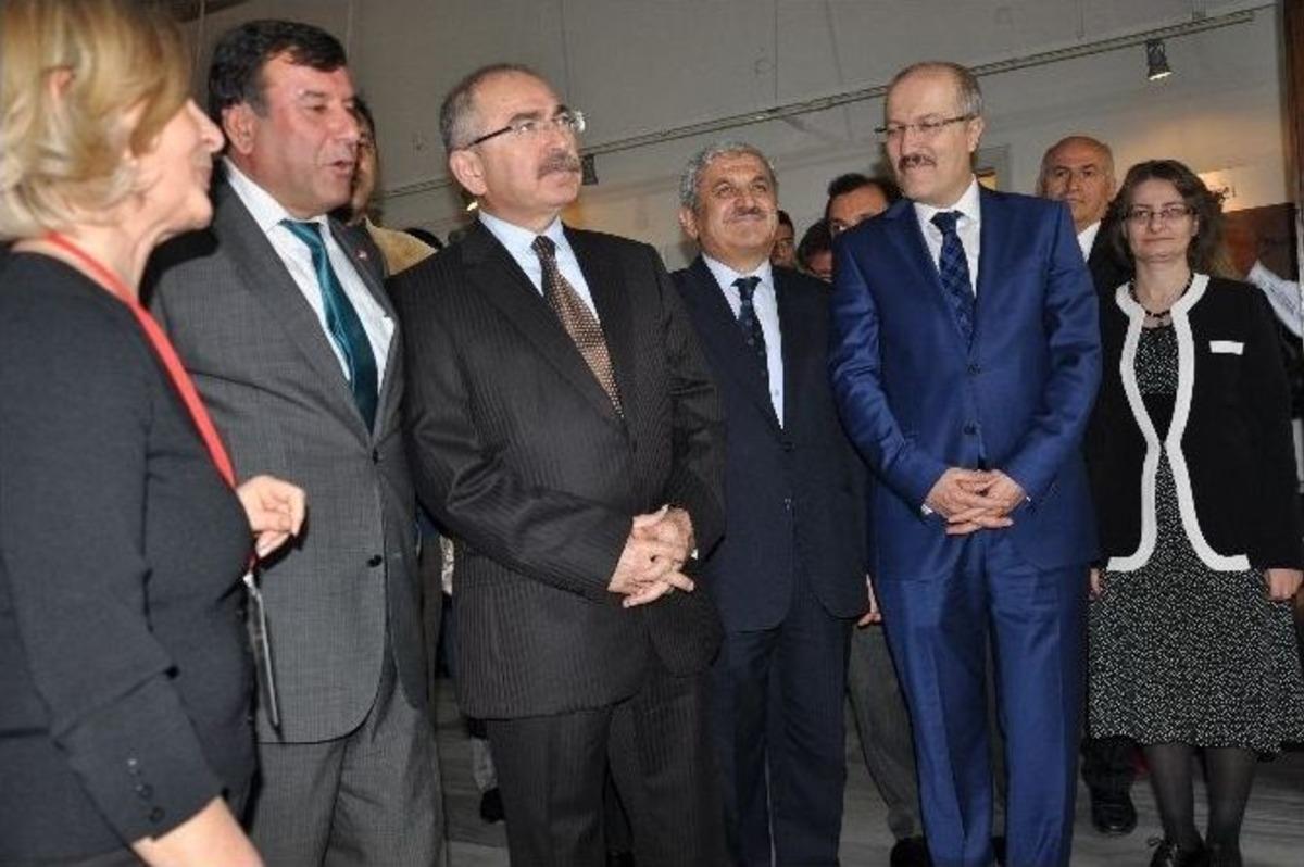 Devlet G&uuml;zel Sanatlar Derneğinden Karma Sergi