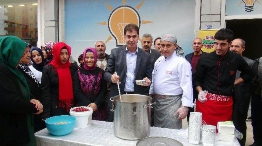 Kızıltepe&rsquo;de Bin Kişiye Aşure Dağıtıldı