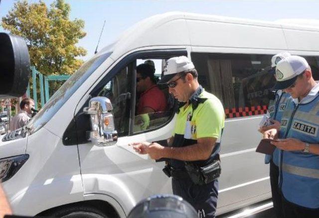 Eskişehir'de Okul Servis Araçlarına Sıkı Denetim