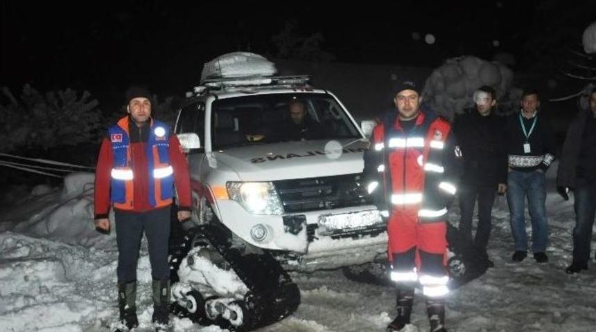 Dursunbey&rsquo;de Paletli Ambulans Hastaların Yardımına Koşuyor