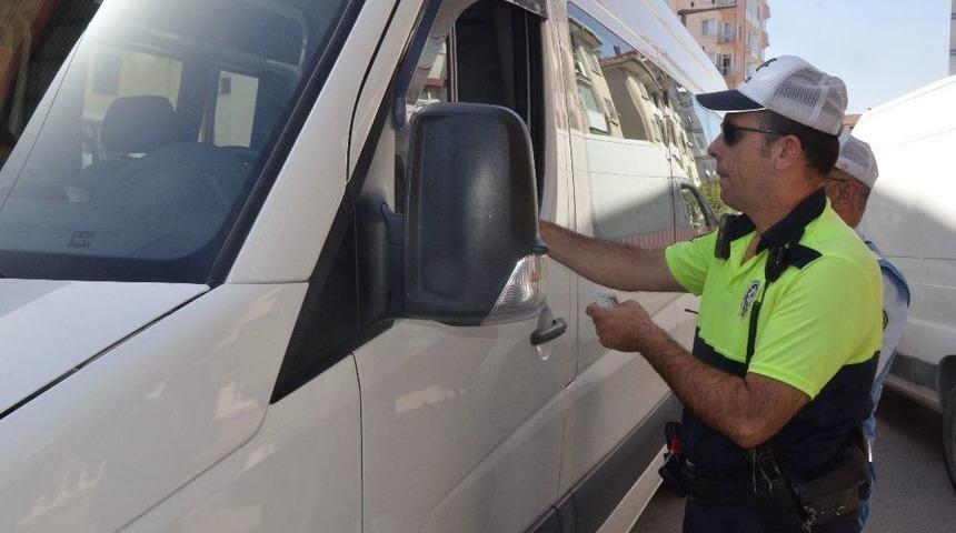 Okul Taşıtlarının Denetimi Devam Ediyor