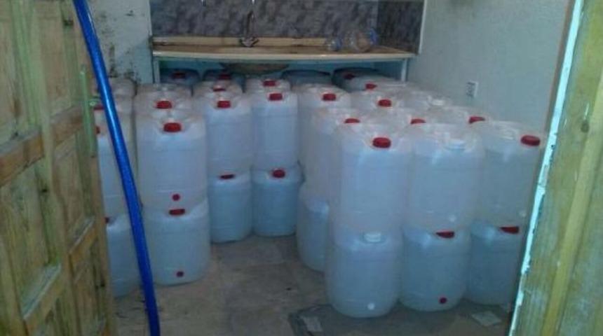 Polisten Sahte Rakı Operasyonu