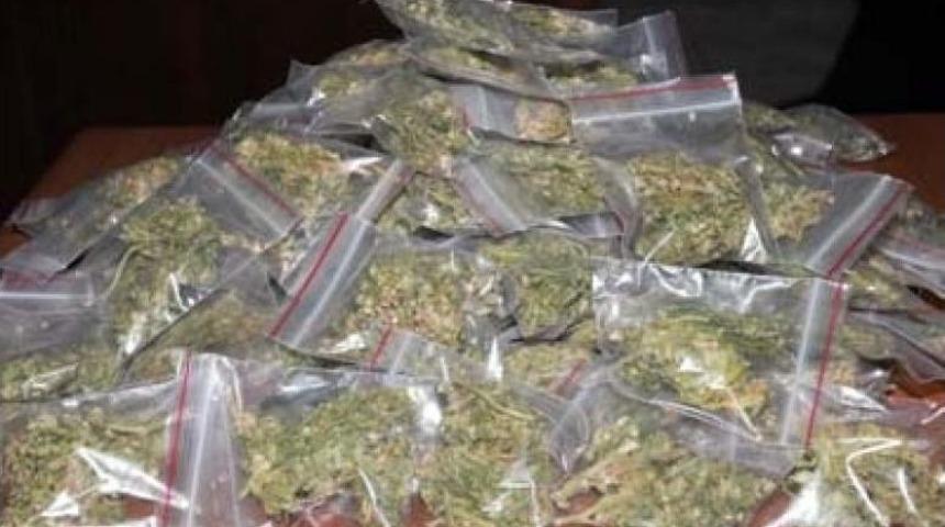 Kocaeli&rsquo;de 10 Kilo Eroin Ele Ge&ccedil;irildi