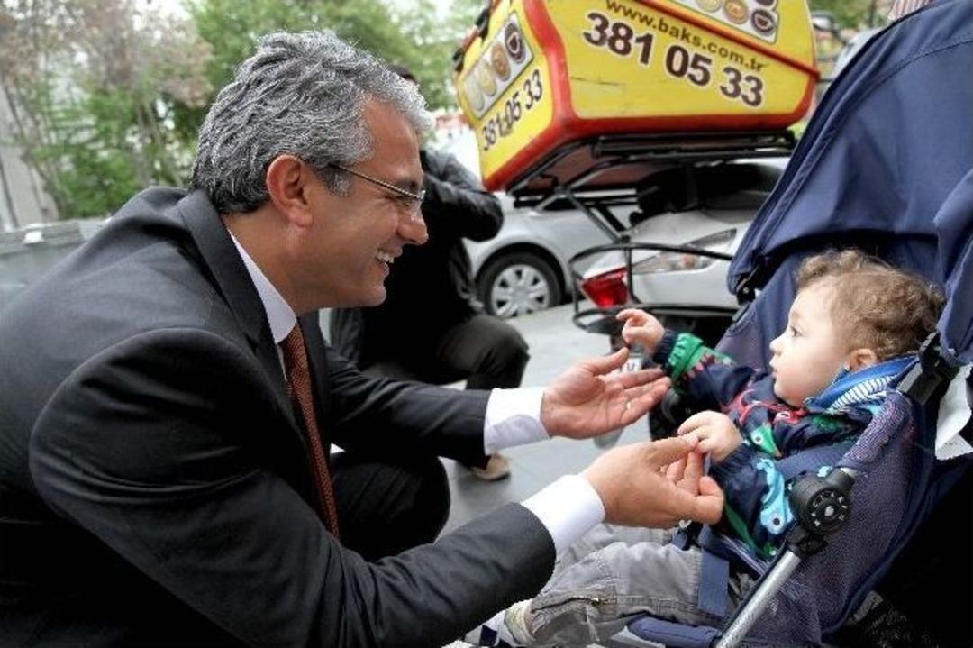 3 Bin Nik&acirc;h, 5 Bin Bebek