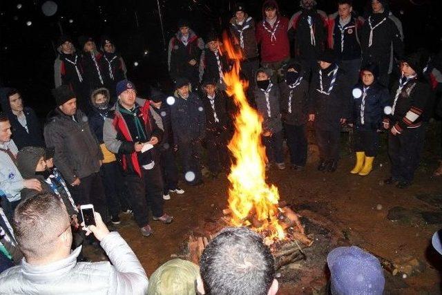 İzciler, Allahuekber Şehitleri’ni Dualarla Andı