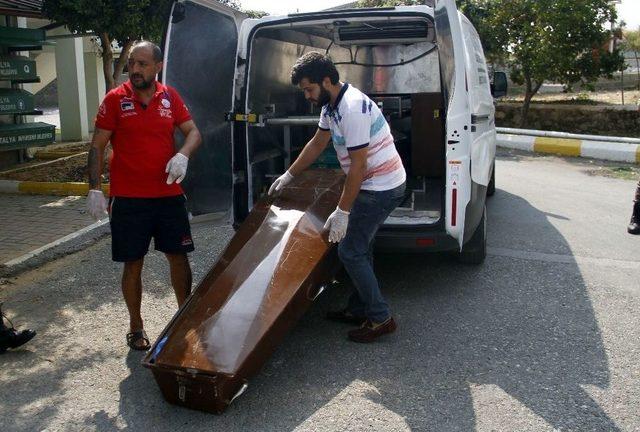 &Ccedil;evreci &Ccedil;iftin Katil Zanlısının Cesedi Otopsi İ&ccedil;in Adli Tıp Kurumu&rsquo;na G&ouml;nderildi 2