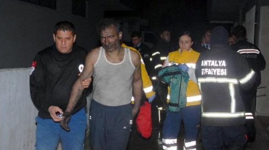 Yangında Son Anda Kurtarıldılar