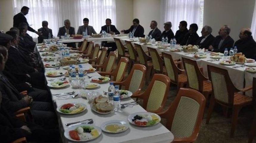 Arpa&ccedil;ay&rsquo;da Yatırım Planlama Ve Değerlendirme Toplantısı