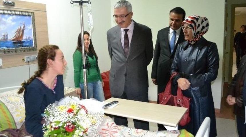 Vali Kılı&ccedil;, Yeni Yıla Vatandaşlarla Girdi