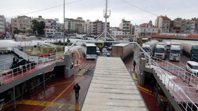 Çanakkale'de Kar Durdu, Fırtına Sürüyor (2)