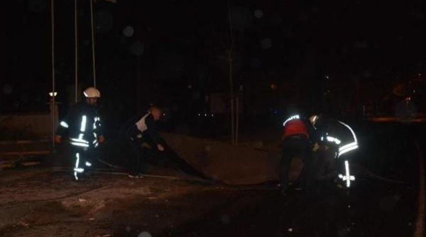 &Ccedil;orlu&rsquo;Da Fırtına &Ccedil;atı U&ccedil;urdu