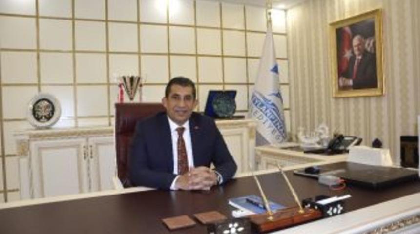 Belediye Başkanı Menderes Atilla&rsquo;dan Referandum Tepkisi