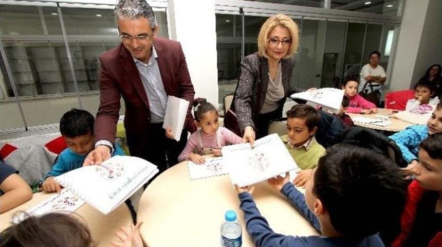 &Ccedil;ocuklar Karikat&uuml;r&uuml; &Ccedil;ok Sevdi