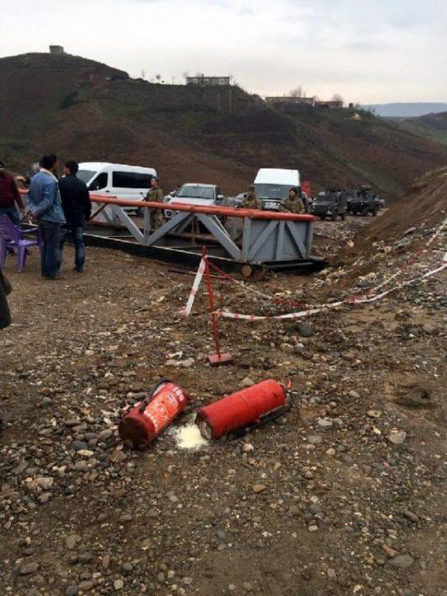 Petrol Sahasında İşçi Direnişi 3'üncü Günde