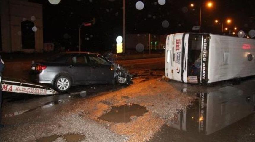 Otomobil İle Midib&uuml;s &Ccedil;arpıştı: 1 &Ouml;l&uuml;, 2 Yaralı