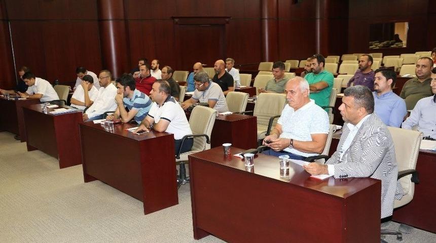 Asans&ouml;r &Uuml;reticilerine Y&ouml;netmelik Toplantısı