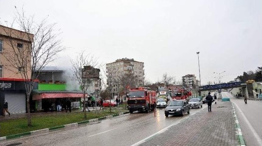 Bursa&rsquo;da Madde Bağımlıları Ev Yaktı