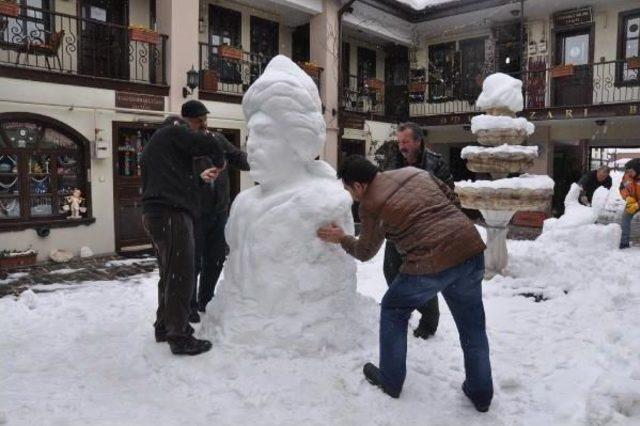 L&uuml;letaşı Ustalarından Kardan Yunus Emre B&uuml;st&uuml; 1