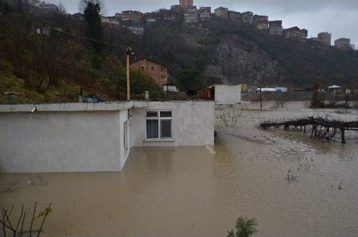 Önceden Çayırdı Şimdi İse Göle Döndü G2
