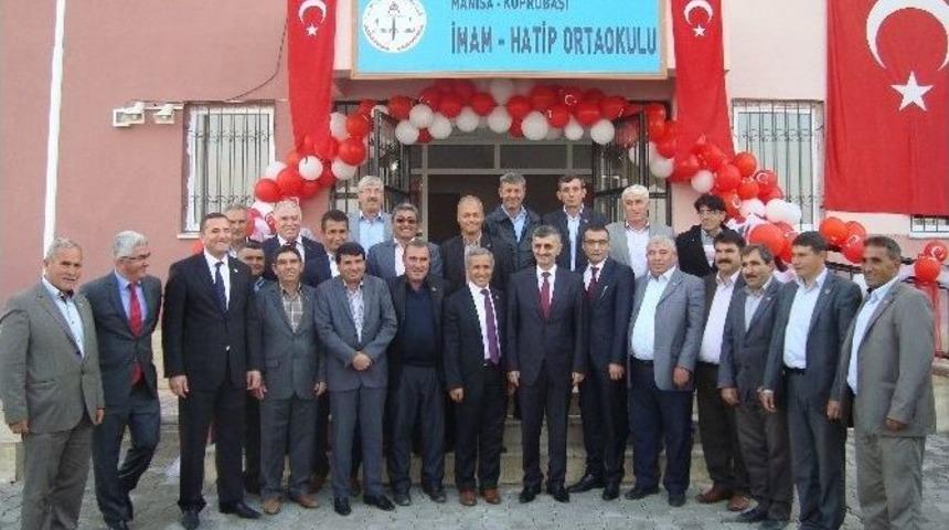 K&ouml;pr&uuml;başı İmam Hatip Ortaokulu A&ccedil;ıldı