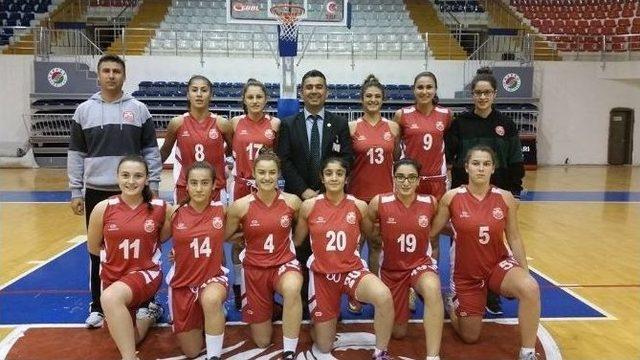 Antalya Basketbol Yerel Liginde Finallere Doğru 1