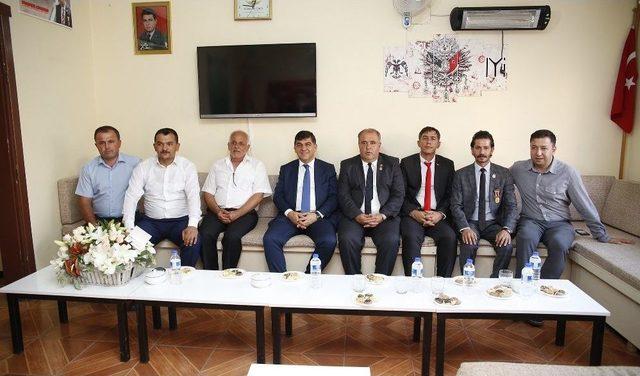 Fadıloğ’lu Gazi Ve Şehit Derneklerini Tek Tek Ziyaret Etti