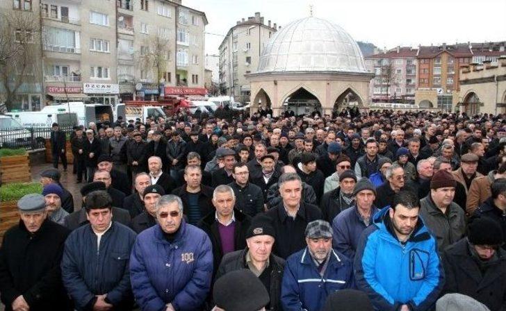 Gazeteci Ali Kör Son Yolculuğuna Uğurlandı G4