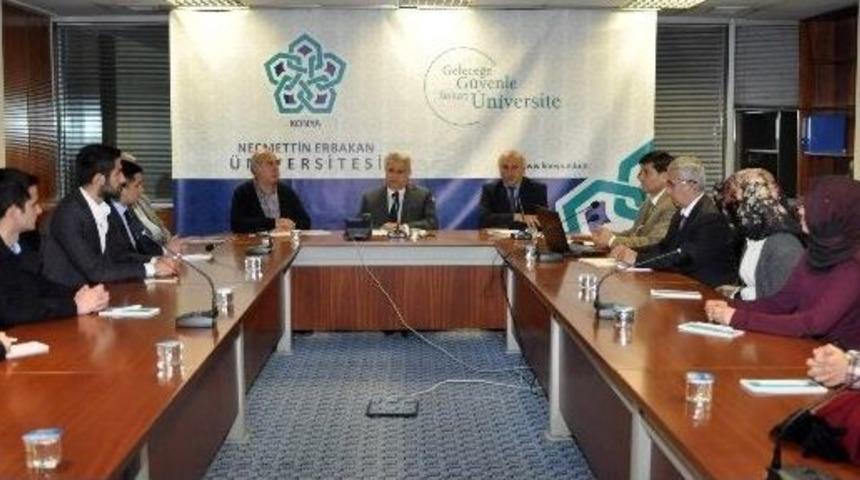 Rekt&ouml;r Şeker &Ouml;ğrenci Temsilcileri İle Bir Araya Geldi