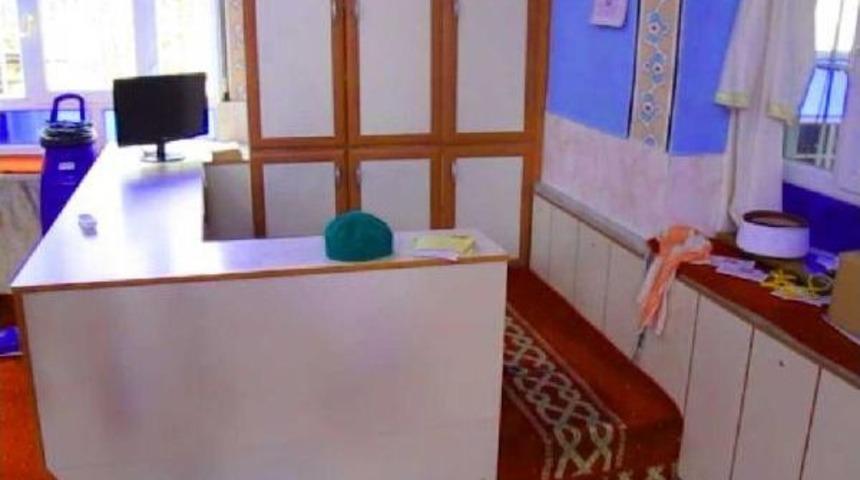 Turgutlu'da Camiden Hırsızlık