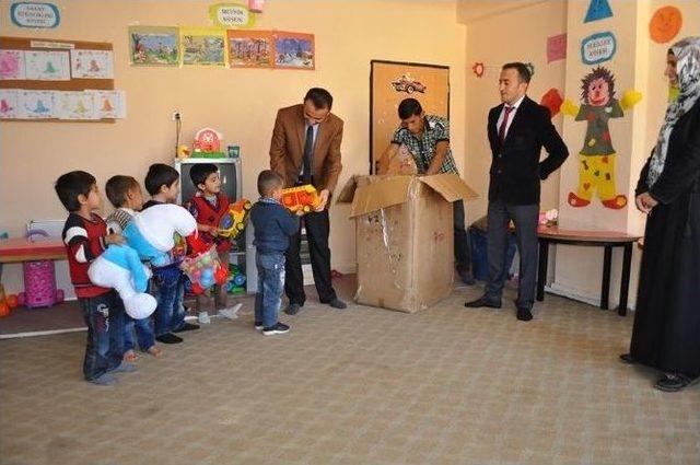 Sodes 6 Bin Öğrenciye Oyuncak Dağıtımı Yaptı 1