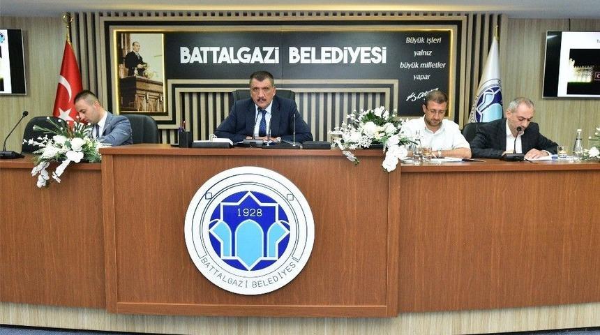 Battalgazi Belediye Meclisi Olağan&uuml;st&uuml; Toplandı