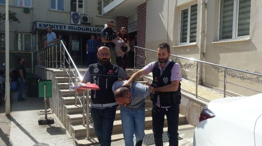 Gen&ccedil;leri Zehirleyen Zehir Taciri: "yeter &Ccedil;ekmeyin &Ccedil;oluğumuz &Ccedil;ocuğumuz Var"